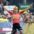 anthon charmig - Tour Auvergne-Rhône-Alpes 2026: Charmig wins from the break, Baudin stays in yellow