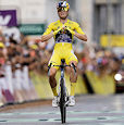 Demi Vollering tdf - Tour de France Femmes 2026: Yellow jersey Vollering underlines dominance with third stage win