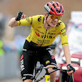 jonas vingegaard giro - Giro 2026: Vingegaard triumphs at the Blockhaus, Eulálio keeps the lead