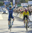 Lenny Martinez pn - Paris-Nice 2026: Martinez outsprints Vingegaard, who claims GC