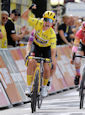 Tour de France Femmes 2022: Sprint triumph Vos to cement lead