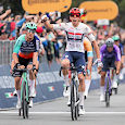 Paul Magnier - Giro 2026: Magnier sprints to first maglia rosa
