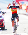 Remco Evenepoel Vuelta - Vuelta 2023: Evenepoel solos to triumph, Kuss still leader