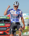Remco Evenepoel Vuelta - Vuelta 2023: Evenepoel solos to triumph, Kuss still leader