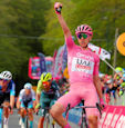 Tadej Pogacar giro - Giro 2024: Sprint triumph pink jersey Pogacar at Prati di Tivo
